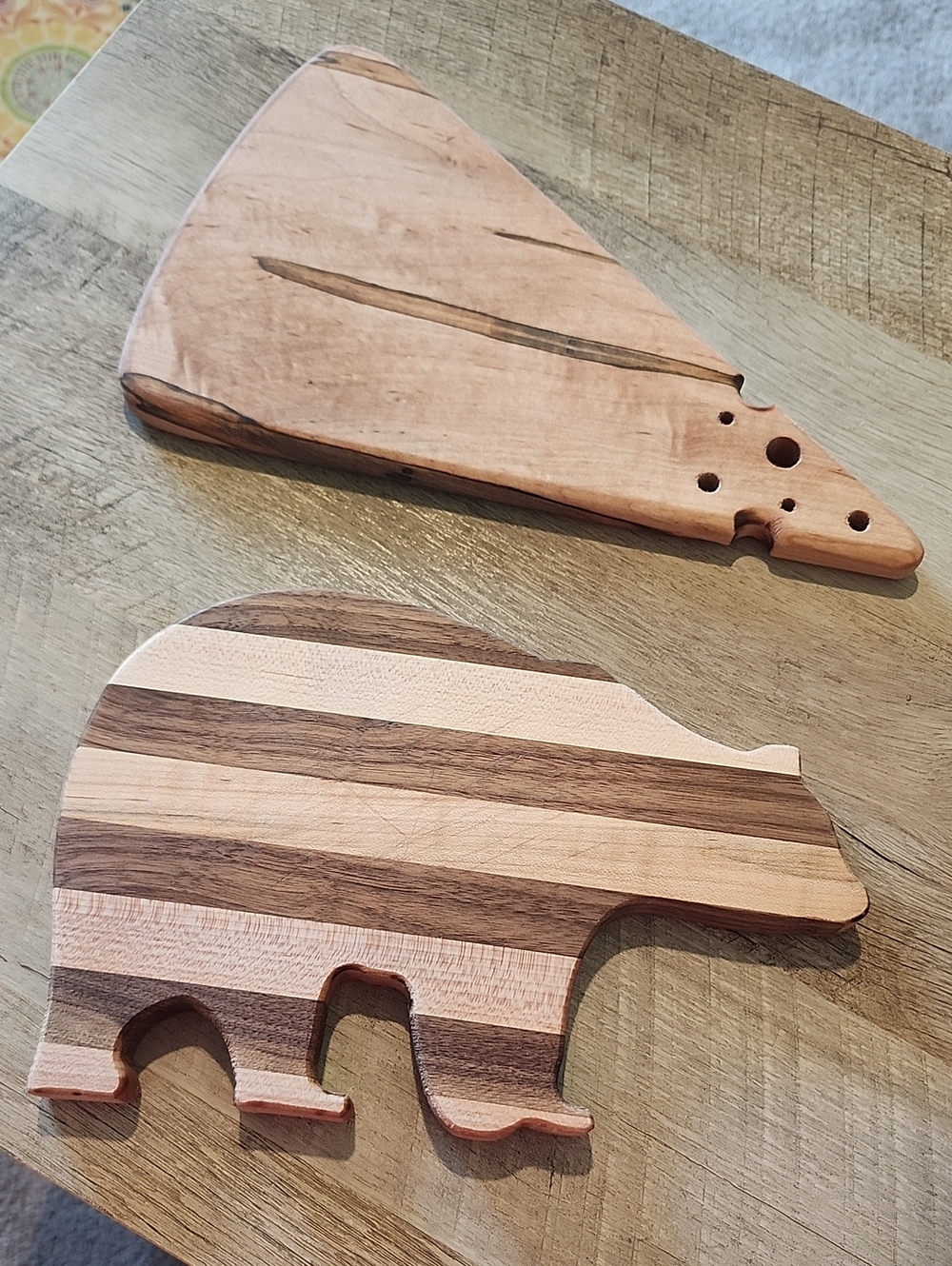Striped Bear-Shaped & Cheese Shaped Wooden Cutting/Serving Boards - Natural Wood